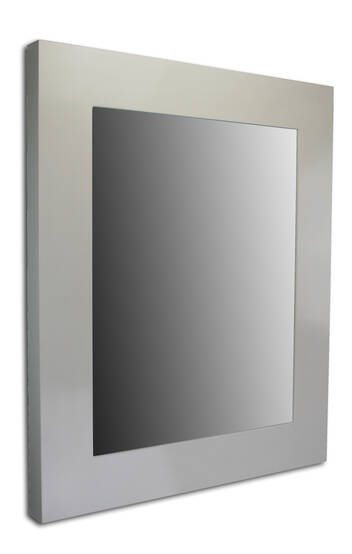 biała rama do obrazu