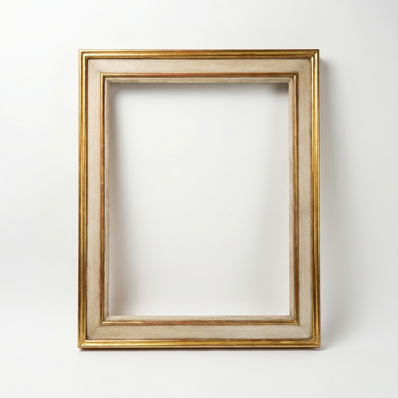 Rama do obrazu na wymiar – złamana biel, złoto płatkowe 23K, efekt spękania