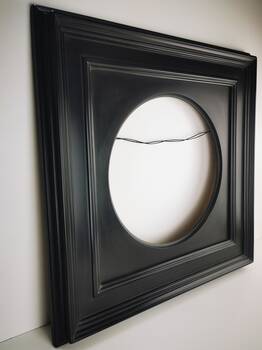 Profil ramy – widok boczny
Rama o szerokości listwy 90 mm i całkowitej głębokości 50–65 mm. Głębokość felcu wynosi 20 mm, co pozwala na oprawienie obrazu o większej grubości.