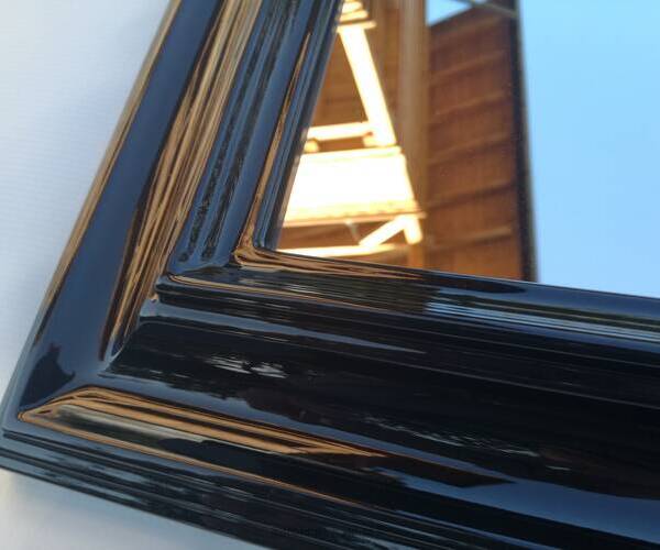 Co to jest rama do obrazu lub lustra?